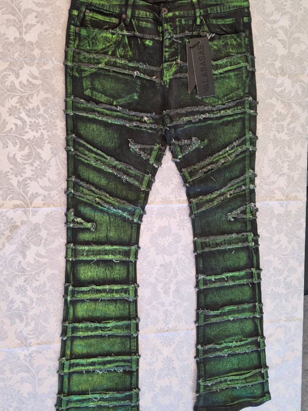 NWT Valabasas Zodiac Verde Waxed Stacked Jeans Size 34
